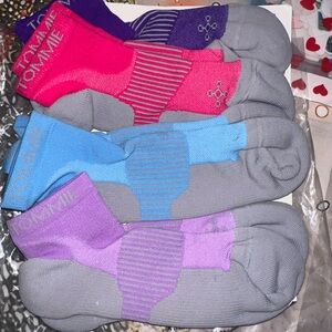 Women’s Tommie Copper Colorful Compression Ankle Socks
